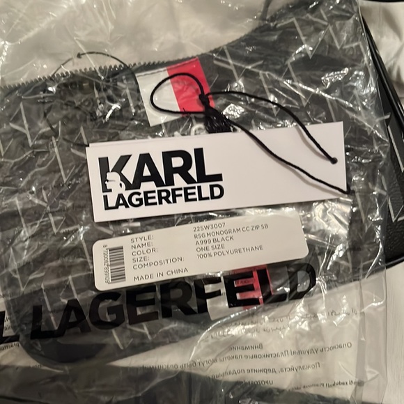 Karl Lagerfeld should see purse. - Picture 5 of 5